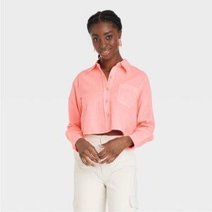 NWT - Women's Long Sleeve Button-Down Cropped Shirt - Universal Thread Pink - L